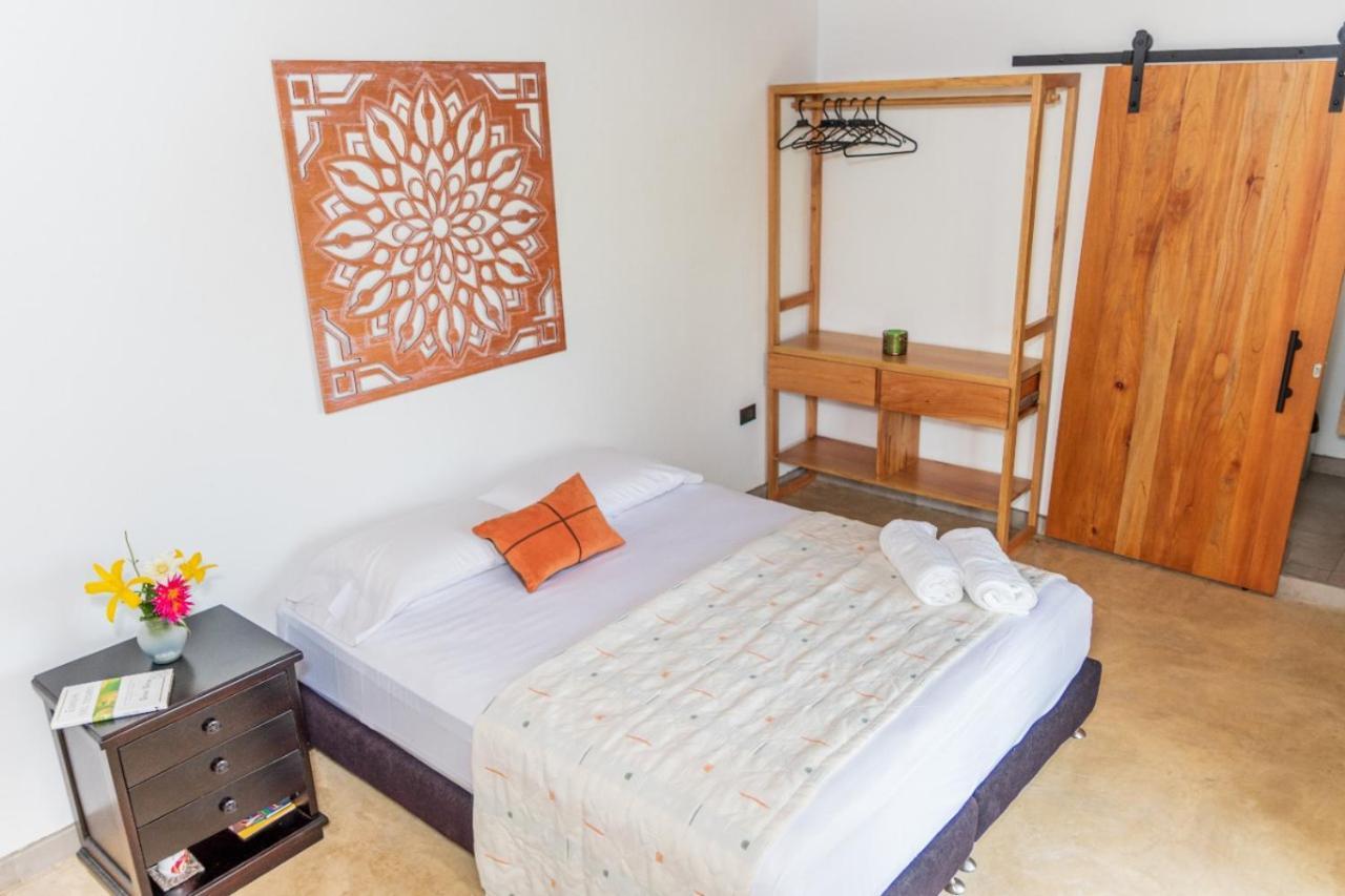 Agradable Cabana Cafetera Con Jacuzzi A 12 Min Del Centro De Pereira Eksteriør billede